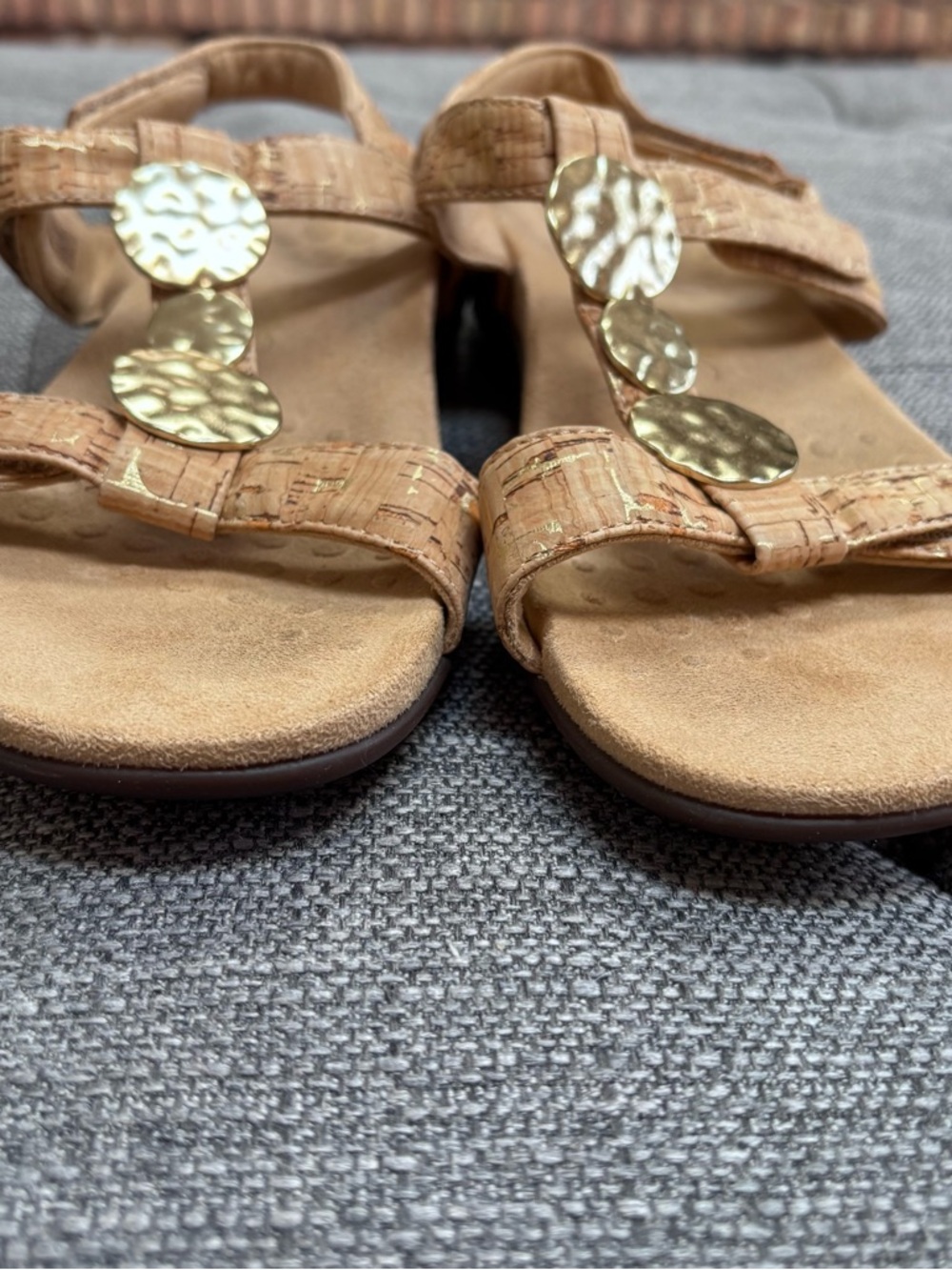 Vionic Tan Cork-Textured Slingback Sandals with Gold Disc Accents - Picture 7 of 10